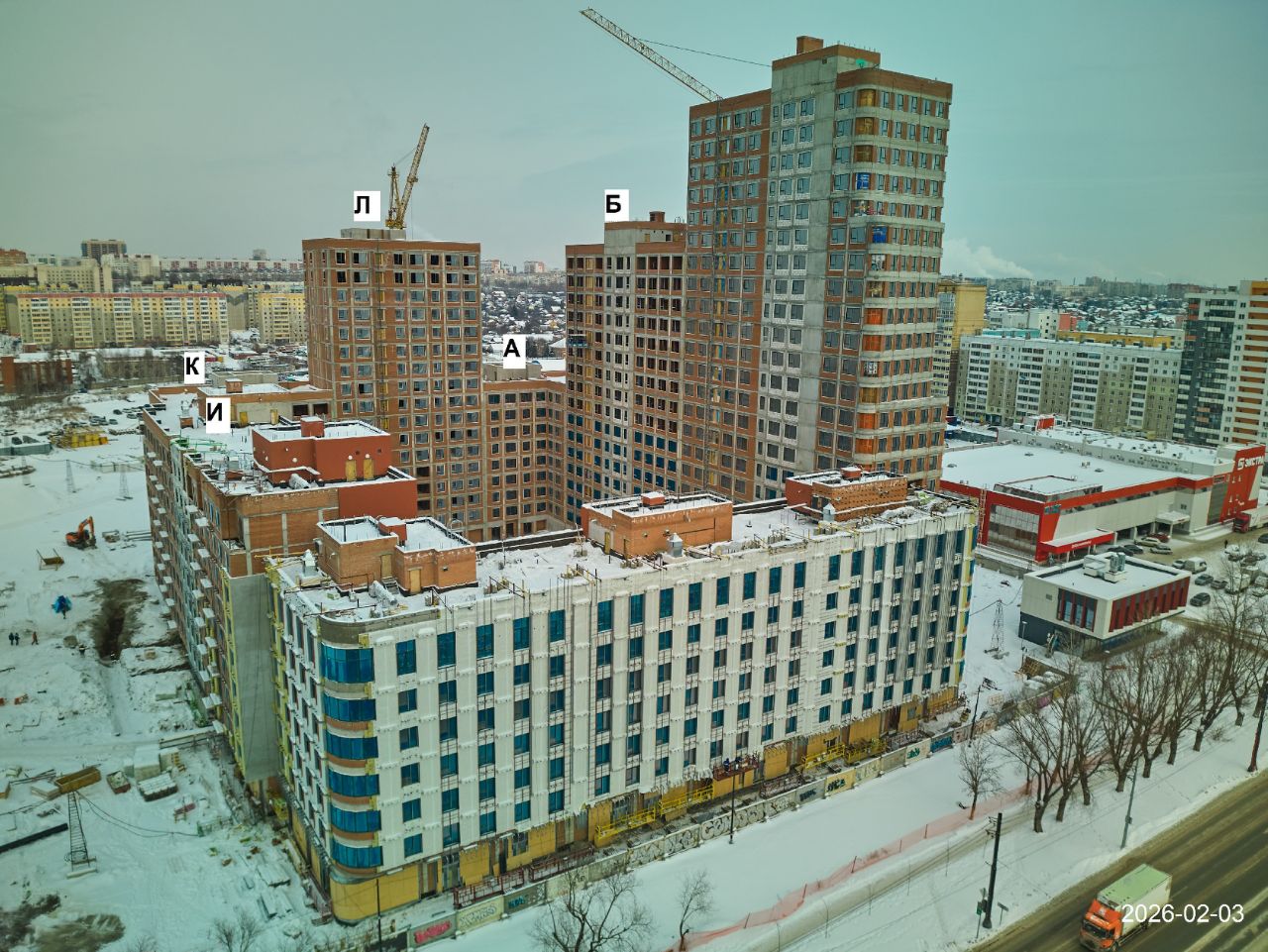Ход строительства ЖК «Голос Кашириных» — фото за февраль 2026