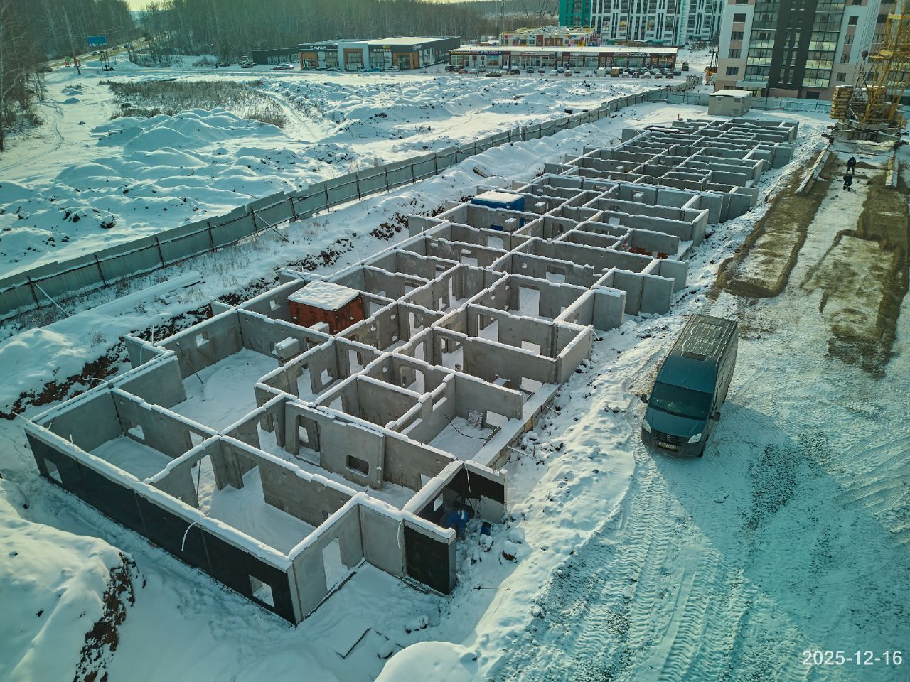 Ход строительства ЖК «Атмосфера» — фото за декабрь 2025