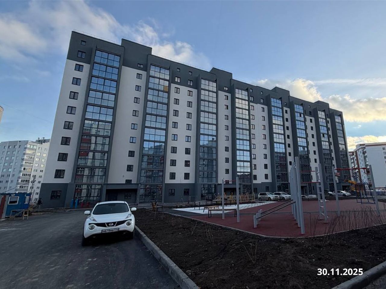 Ход строительства ЖК «по ул. Лихачева» — фото за ноябрь 2025