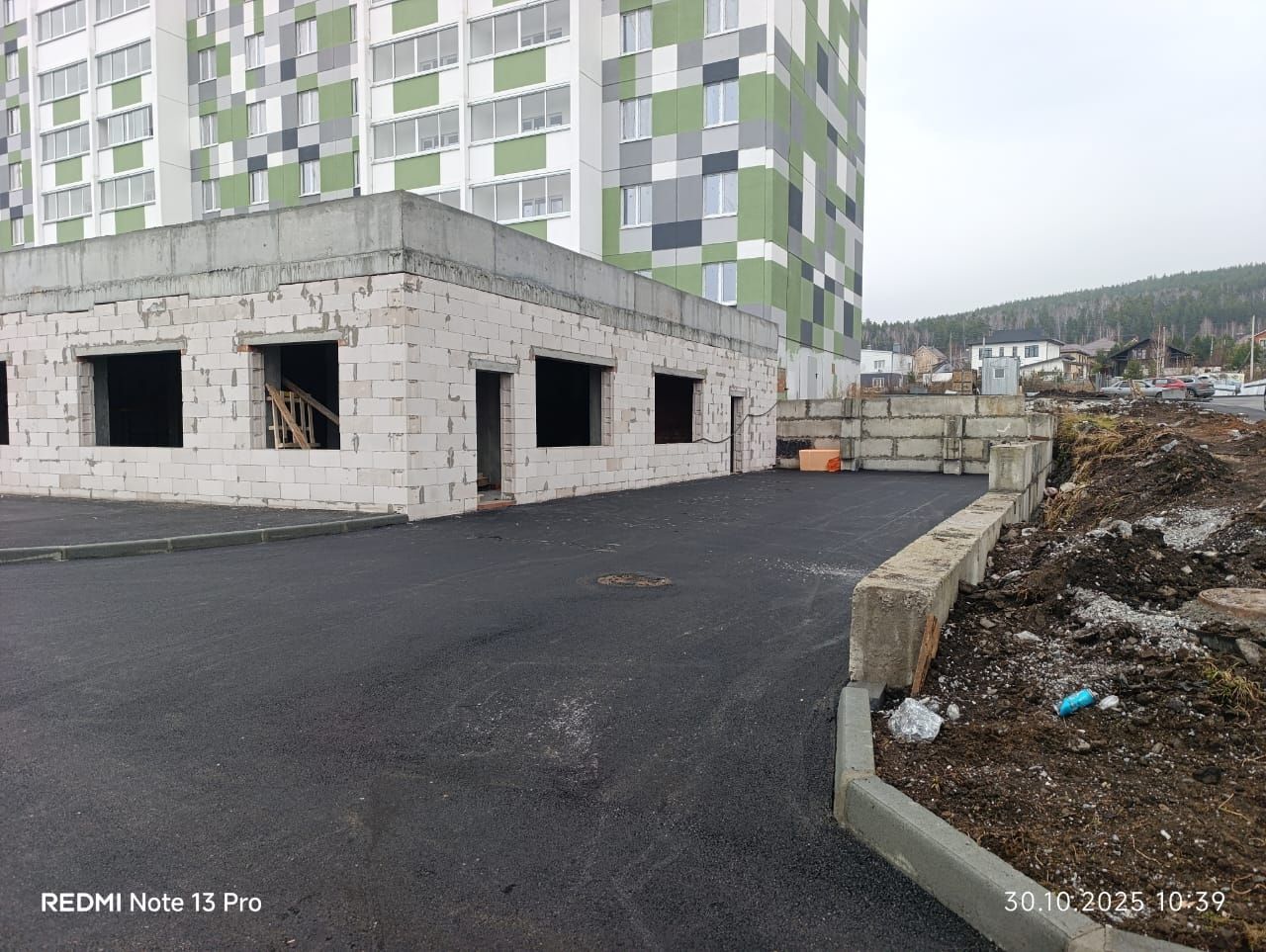 Ход строительства ЖК «Гармония» — фото за ноябрь 2025