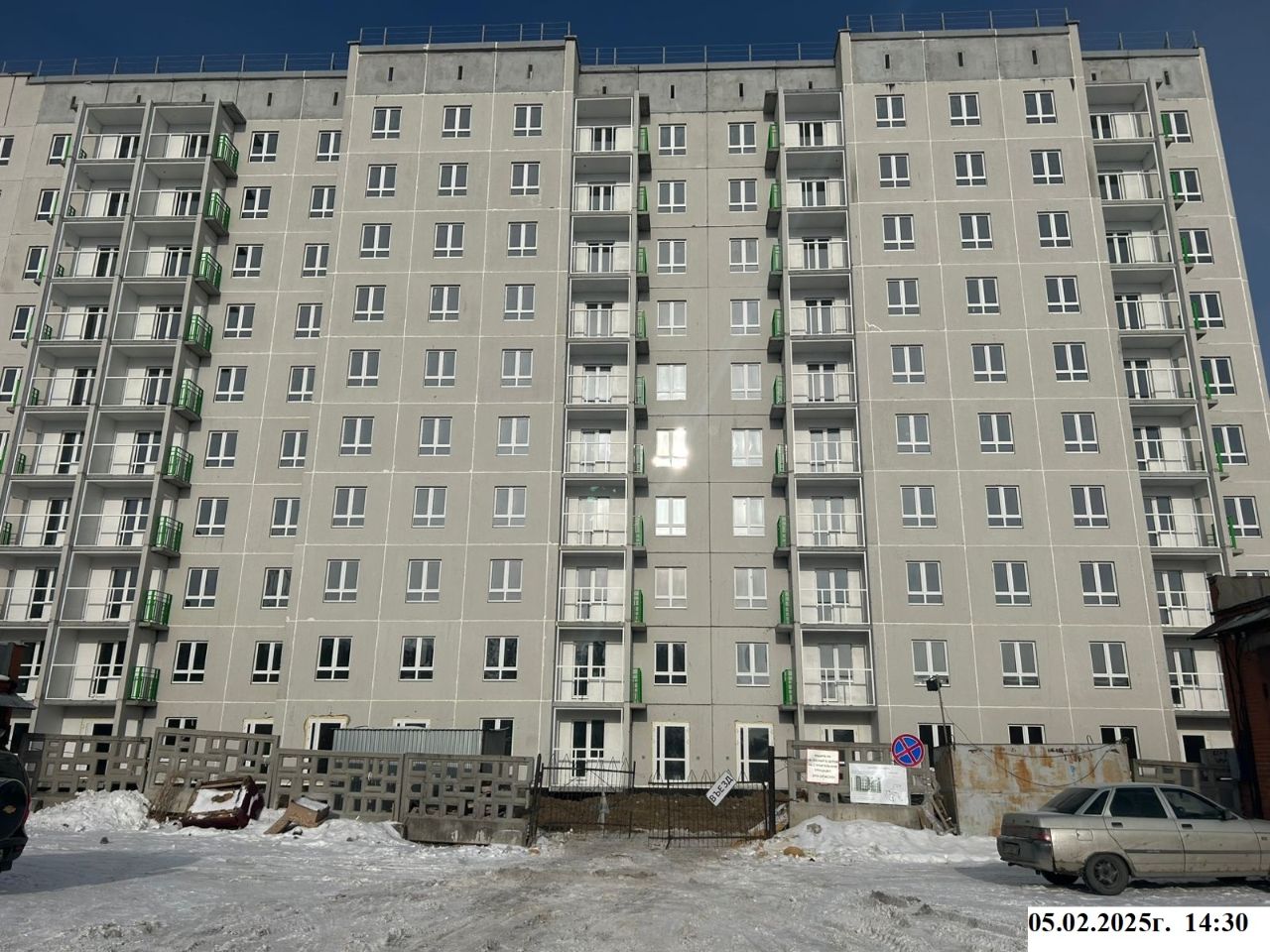 Ход строительства ЖК «Дом на Дзержинского» — фото за февраль 2025