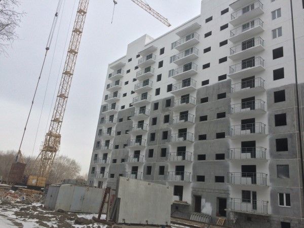 Ход строительства ЖК «Бриз» — фото за апрель 2018