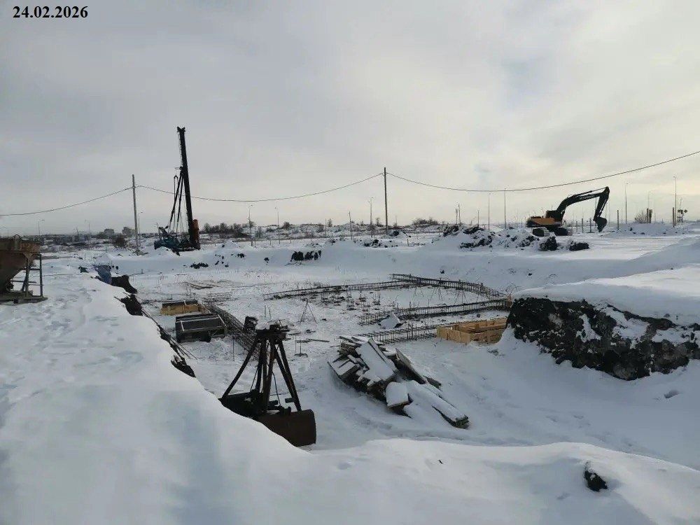 Ход строительства ЖК «Молодежный» — фото за февраль 2026