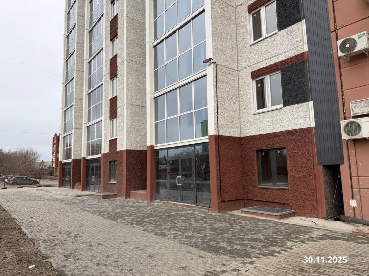 Ход строительства ЖК «Славный» — фото за ноябрь 2025