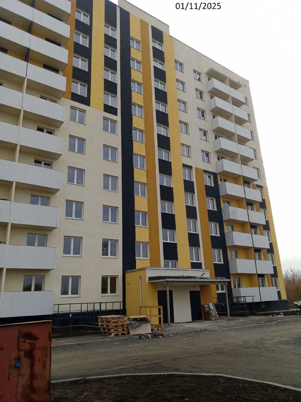 Ход строительства ЖК «по ул. Короленко» — фото за ноябрь 2025