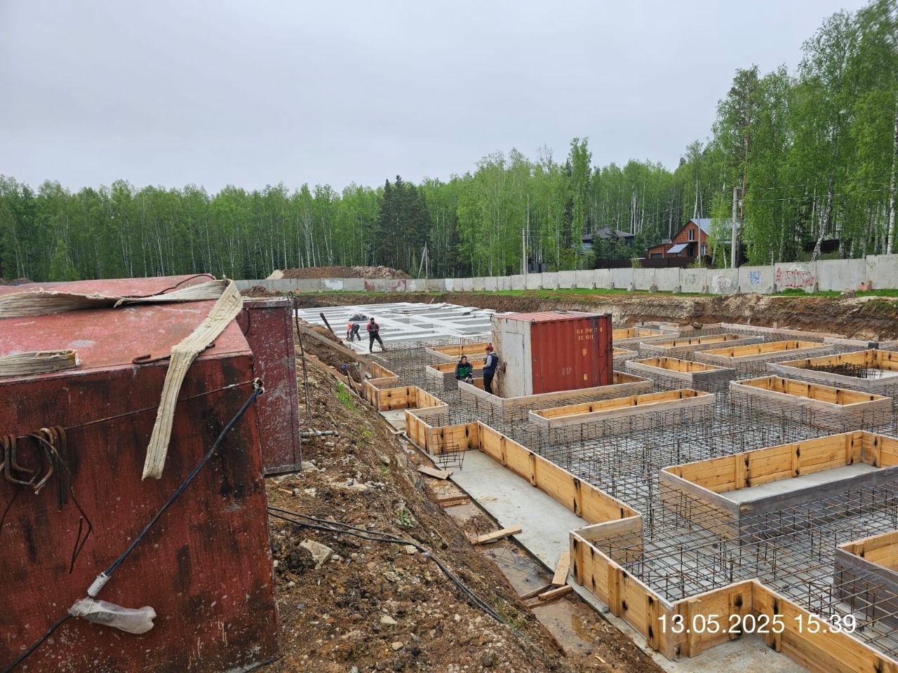 Ход строительства ЖК «по ул. Молодежная (Рощино)» — фото за май 2025