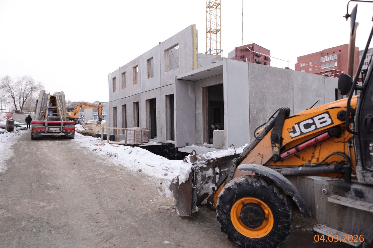 Ход строительства ЖК «Заручейный» — фото за март 2026